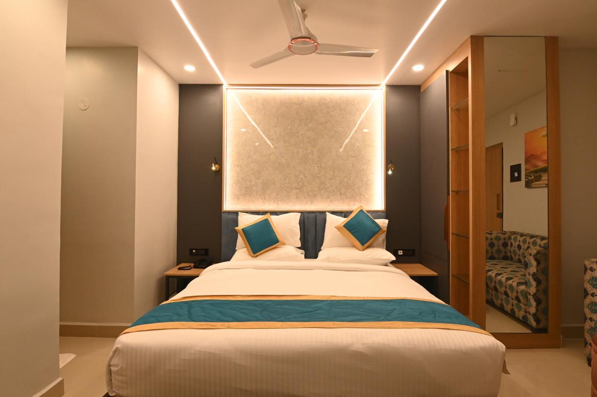 Kp Hotels Begusarai Экстерьер фото