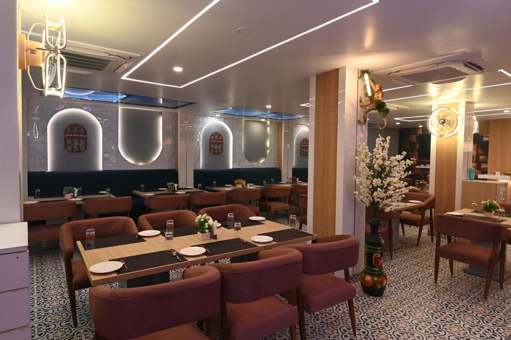 Kp Hotels Begusarai Экстерьер фото