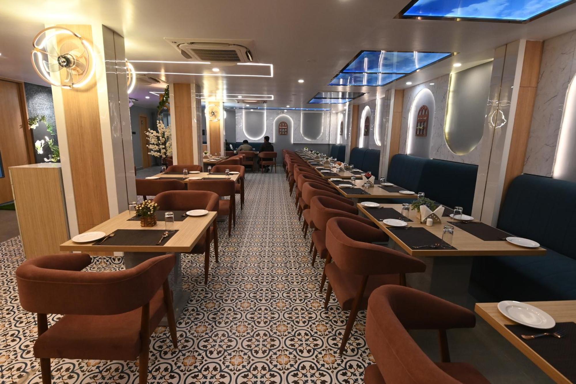 Kp Hotels Begusarai Экстерьер фото
