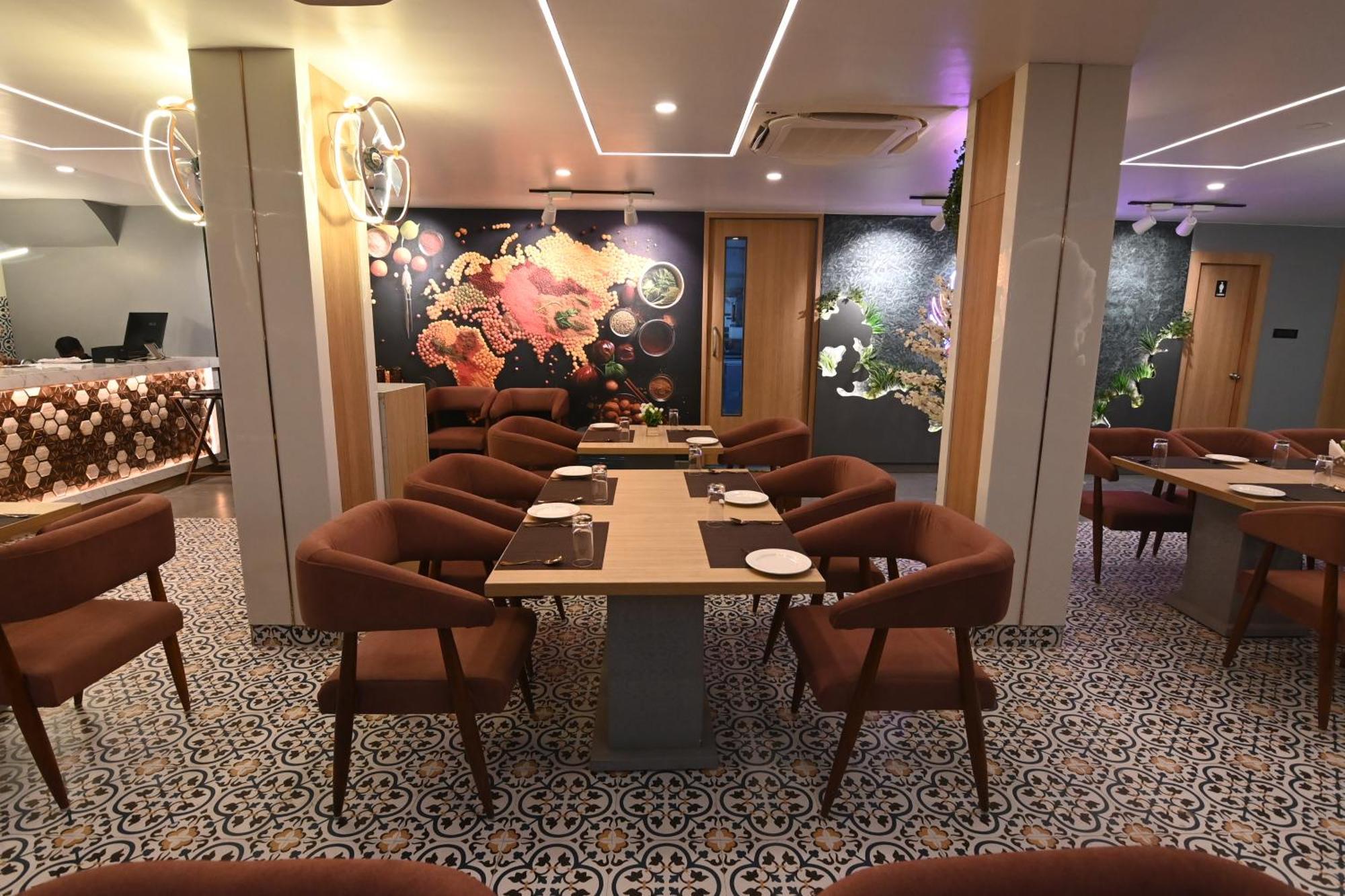 Kp Hotels Begusarai Экстерьер фото